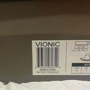 Vionic slippers